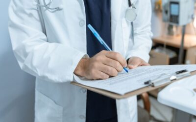 Cuando contratar perito médico
